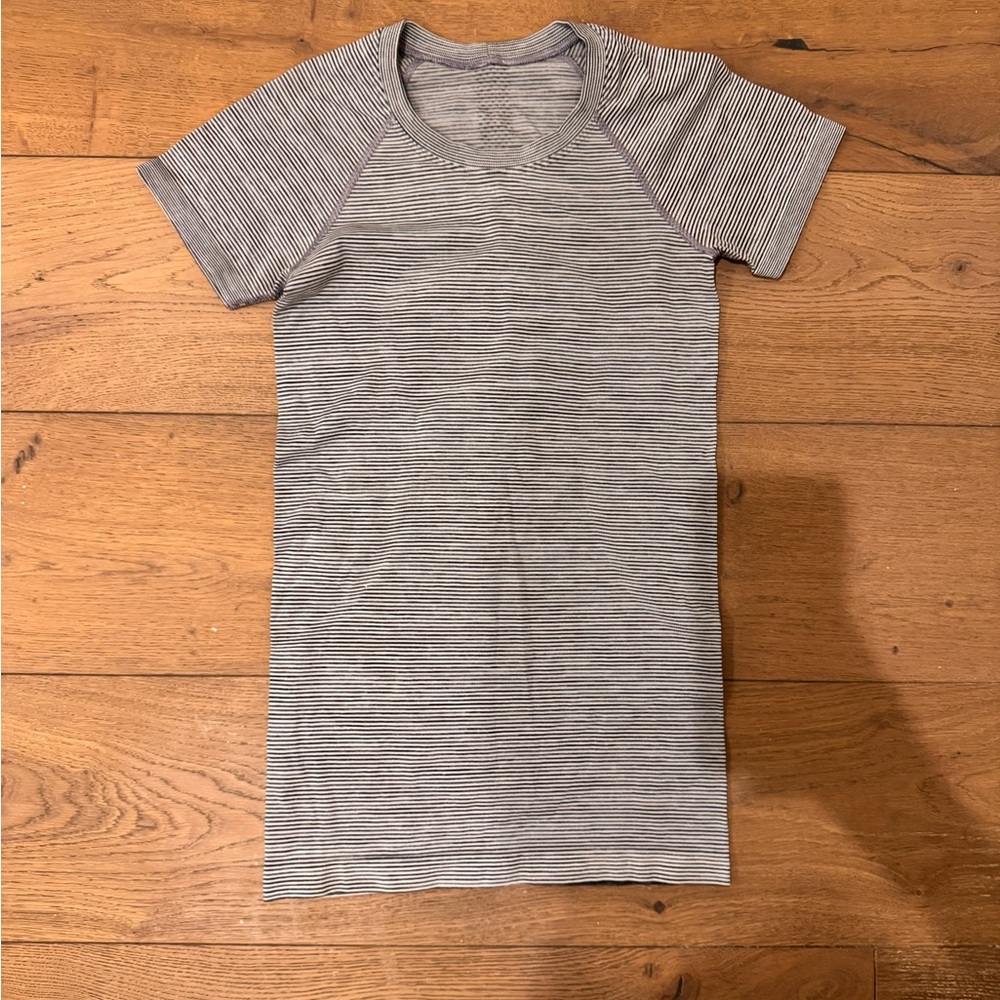 Lululemon swiftly tech